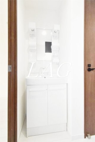 洗面設備　洗面台です。