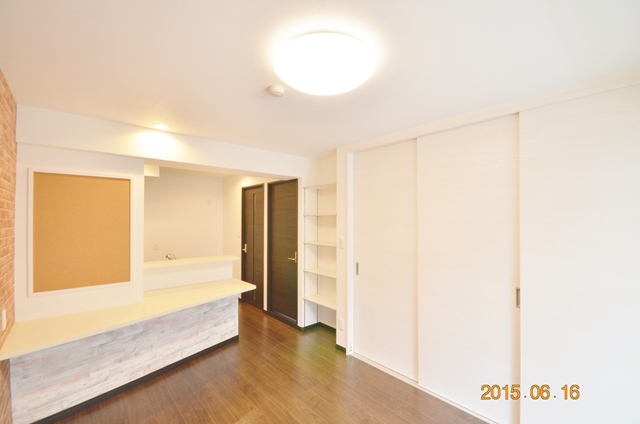 居室・リビング　※室内写真は１０２号室です。