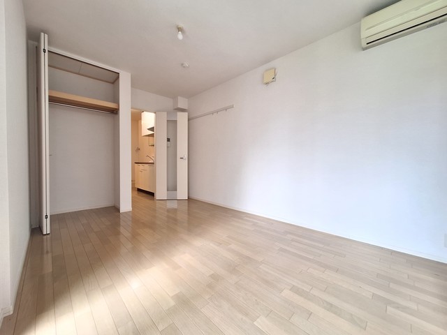 その他部屋・スペース　明るい洋室です