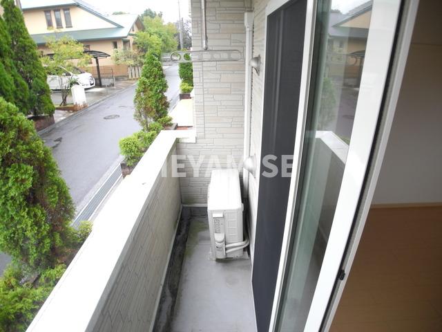 バルコニー　※室内画像は別号室のもの