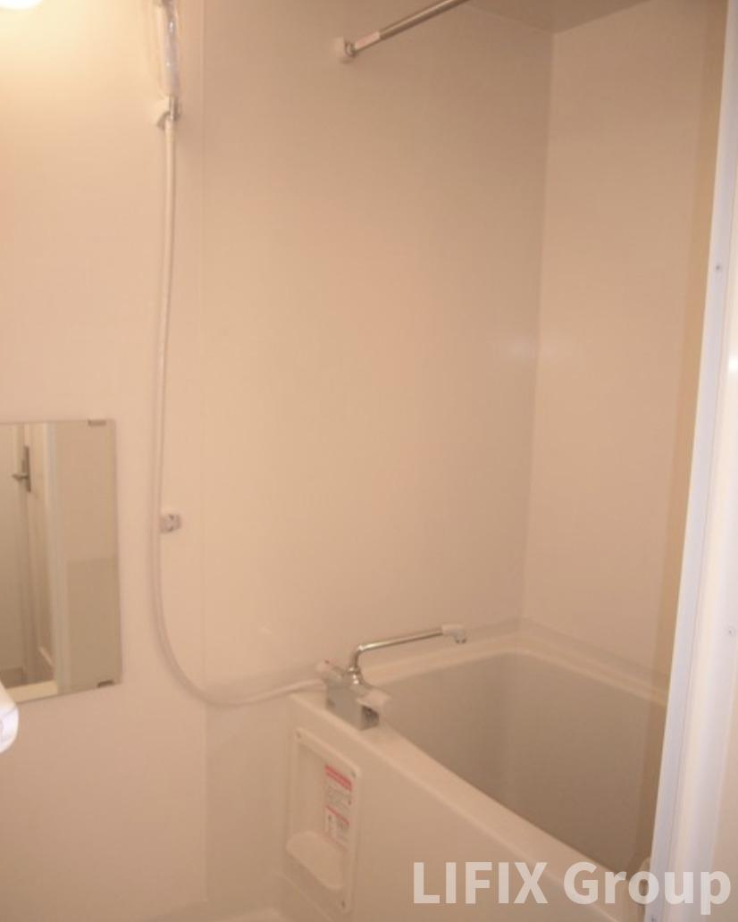 バス・シャワールーム　風呂