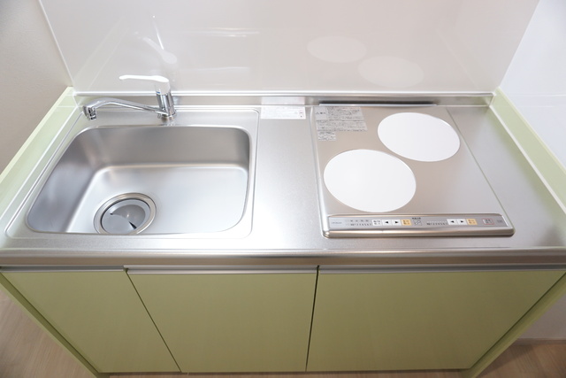 その他　ＩＨコンロ２口付きのキッチン