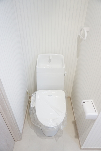 トイレ　洗浄機能付きトイレ