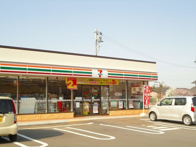 コンビニ　セブンイレブン 射水太閤山東店（コンビニ）まで125m