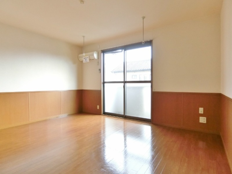 居室・リビング　図面と現状に相違がある場合には現状を優先