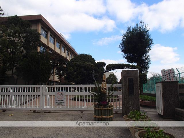 小学校　中洲小学校（小学校）まで190m