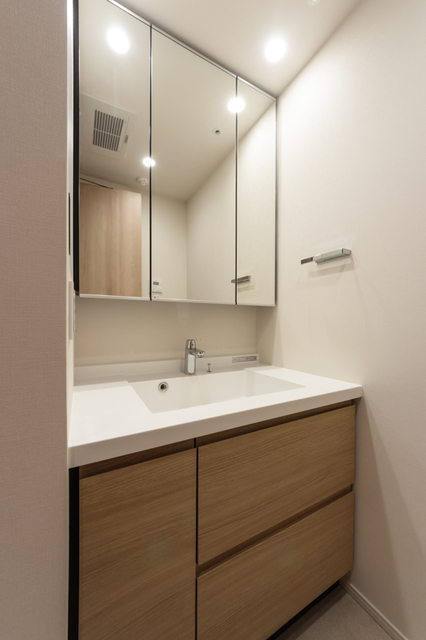 洗面設備　※写真は同タイプ住戸です。