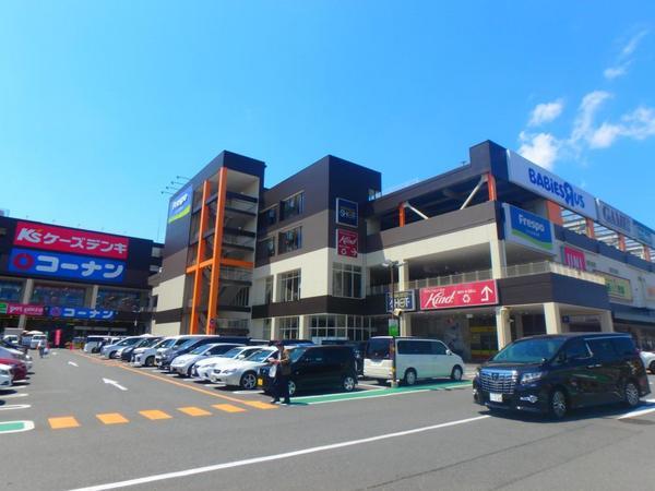 ショッピングセンター　フレスポ東大阪（ショッピングセンター）まで1796m