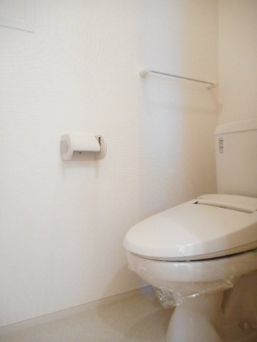 トイレ　ゆったりとした空間のトイレです