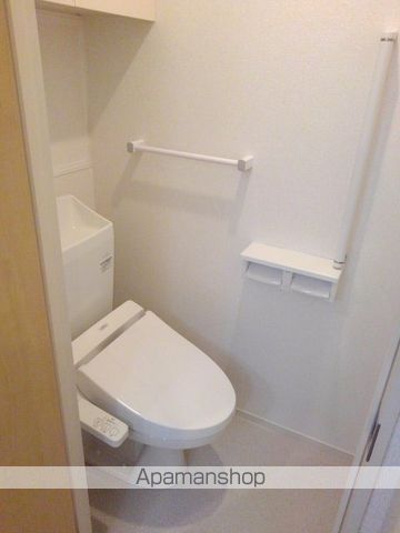アル・クォーレのトイレ写真