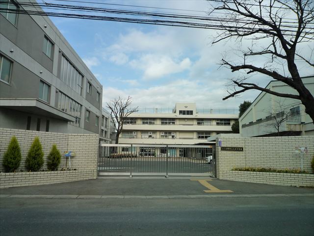中学校　大井中学校（中学校）まで247m