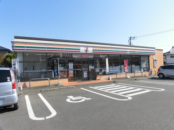 コンビニ　セブンイレブン宮崎南花ヶ島町店（コンビニ）まで608m