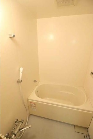 バス・シャワールーム　別部屋イメージ写真