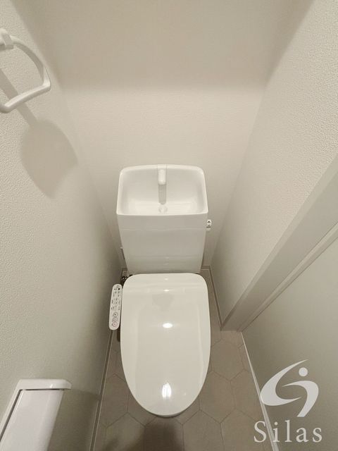 阪急宝塚線 豊中駅 徒歩5分 3階建 新築のトイレ写真
