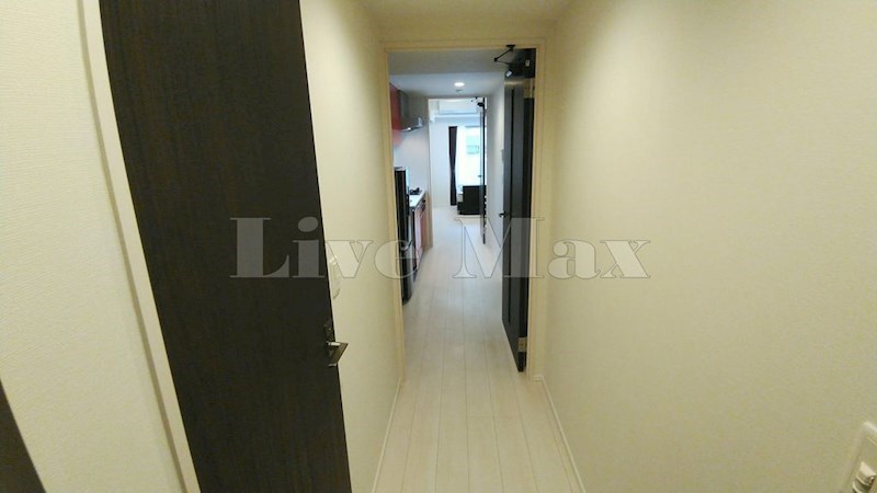 玄関　家具家電付き