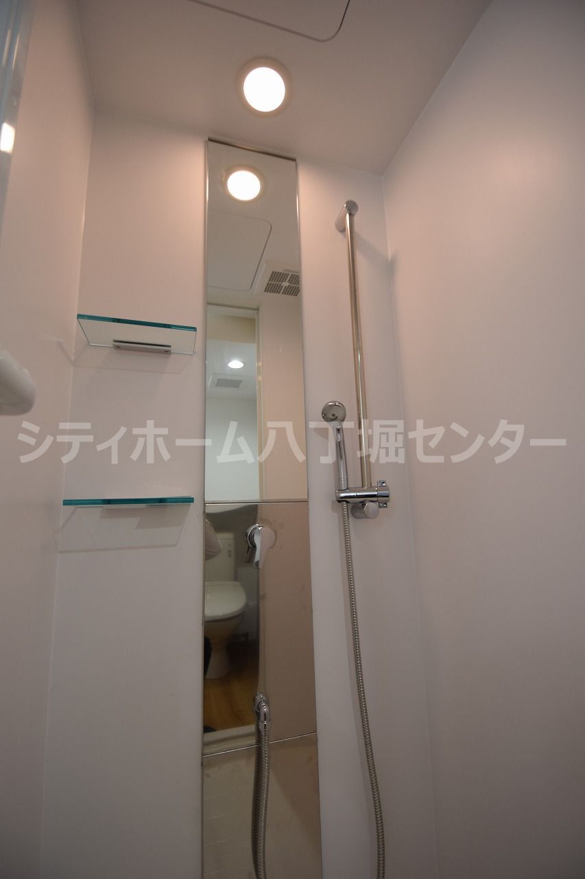 バス・シャワールーム　シャワーブース♪