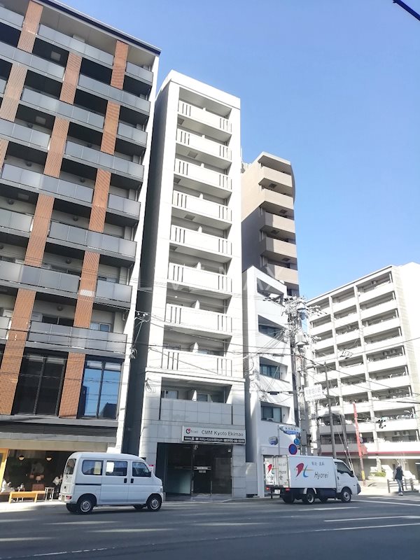 CMM京都駅前の建物外観
