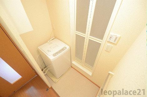 その他　備品や設備仕様は号室等により異なります現地をご確認下さい。