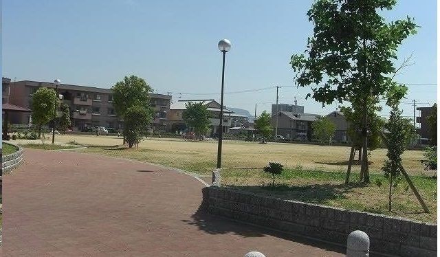 【パークサイド今里の公園】