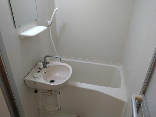 レオパレス新吉田シティーハウスの風呂写真
