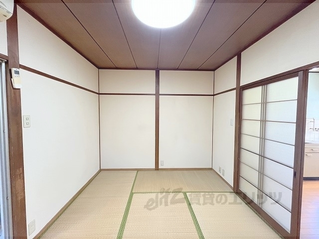 居室・リビング　和室