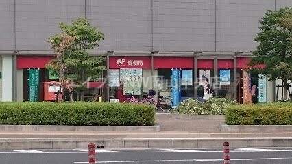 【岡山市北区昭和町のマンションの郵便局】