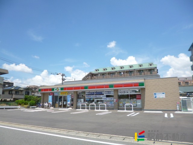 【ルポ大野城駅前のコンビニ】