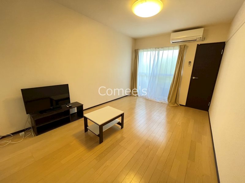 居室・リビング　リビング