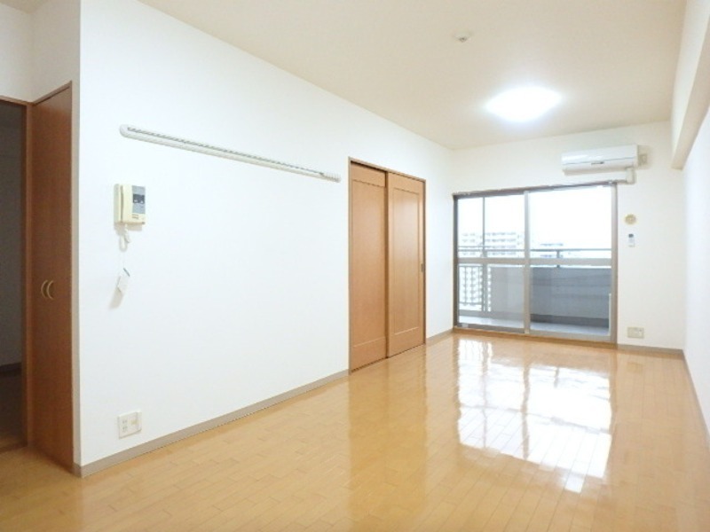 居室・リビング　図面と現状に相違がある場合には現状を優先