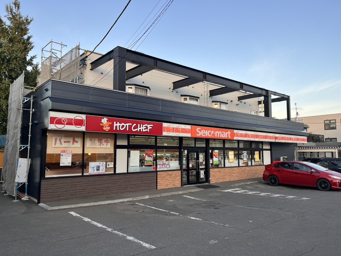 コンビニ　セイコーマート（コンビニ）まで116m