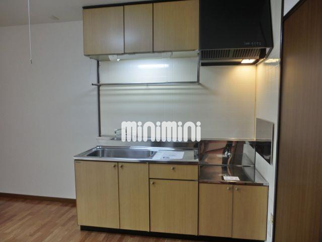 キッチン　収納スペースがたくさんある使い勝手の良いキッチン