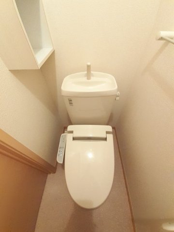 トイレ　シンプルで使いやすいトイレです