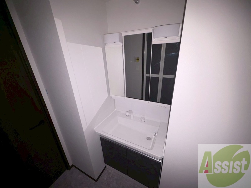 洗面設備　シャンプードレッサーで身支度もラクラクです！