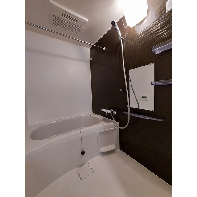 バス・シャワールーム　風呂