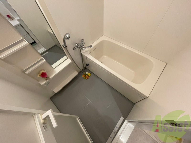 バス・シャワールーム　お風呂です。ゆっくりお風呂につかるのも体に良いですね～