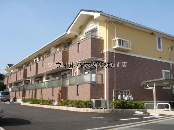 建物外観　かわいいハイツです！