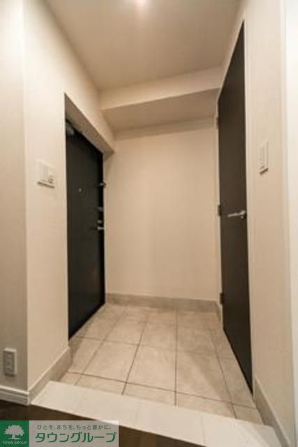 玄関　※写真は同タイプ住戸です。