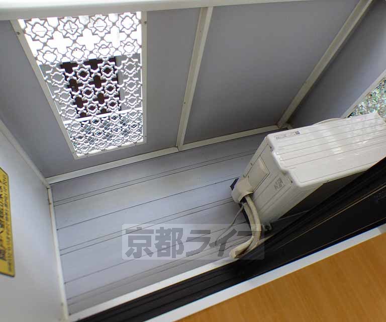 バルコニー　きれいなセパレートの割安アパート