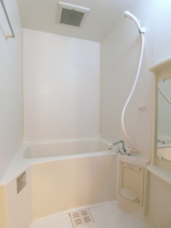 バス・シャワールーム　図面と現状に相違がある場合には現状を優先