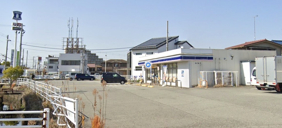 コンビニ　ローソン加古川坂井南店（コンビニ）まで748m
