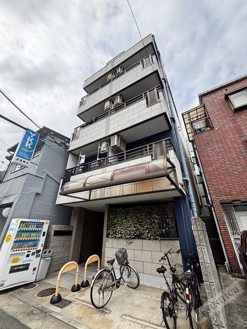 建物外観　インターネット無料で使い放題♪