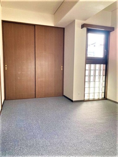 その他部屋・スペース　洋室（約6.8畳）（前回募集時／２０２１年１１月撮影）