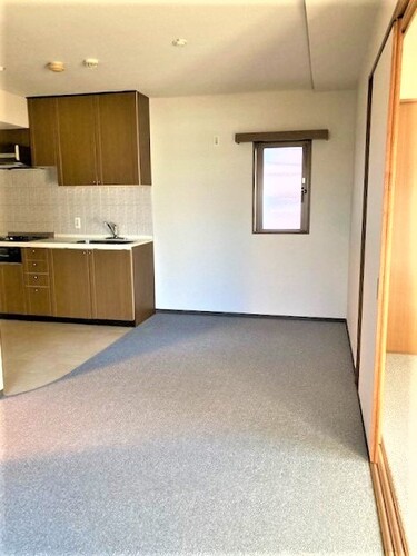 居室・リビング　リビングダイニング（前回募集時／２０２１年１１月撮影）