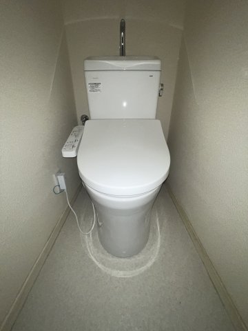 トイレ　シンプルで使いやすいトイレです