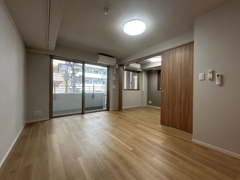 居室・リビング　居室