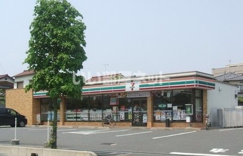 コンビニ　セブンイレブン 上尾本町1丁目店（コンビニ）まで698m
