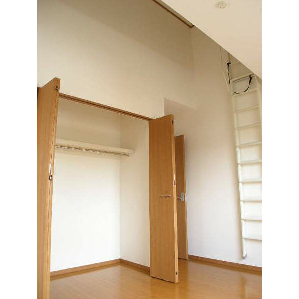 収納　写真は別部屋の為現況と異なる場合がございます