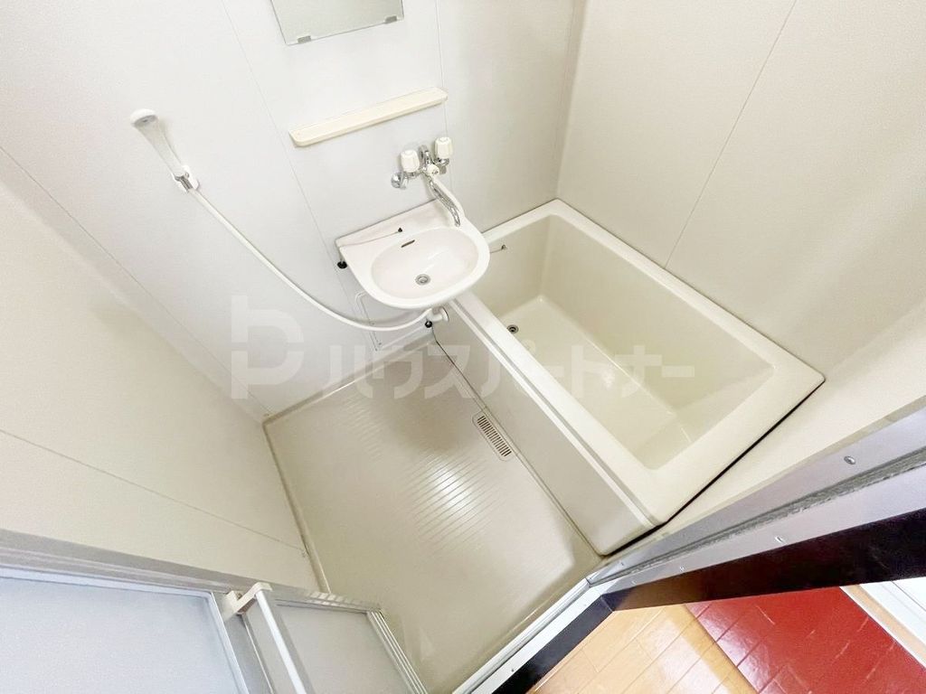 バス・シャワールーム　バス