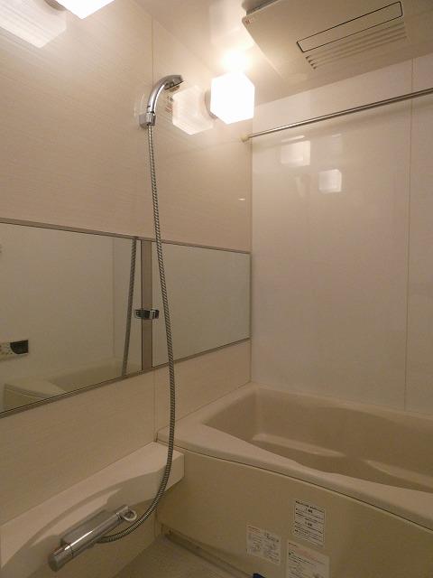 バス・シャワールーム　バス※別部屋参考写真