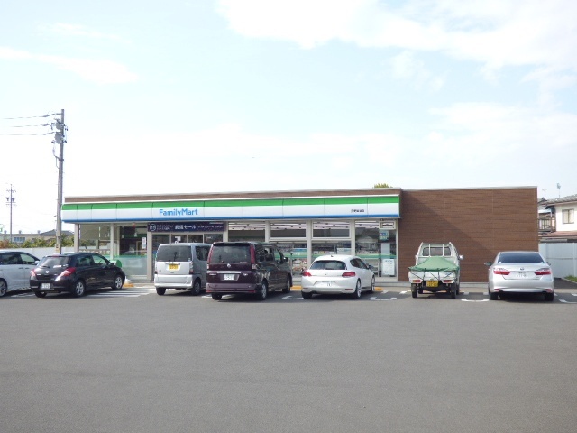 コンビニ　ファミリーマート長野風間店（コンビニ）まで640m